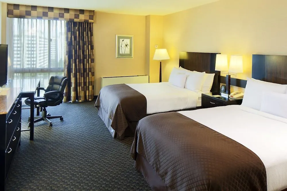 Hotel Doubletree By Hilton New York Jfk Airport