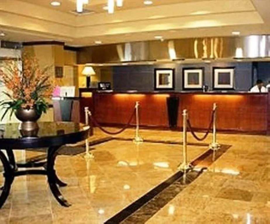 Hotel Doubletree By Hilton New York Jfk Airport