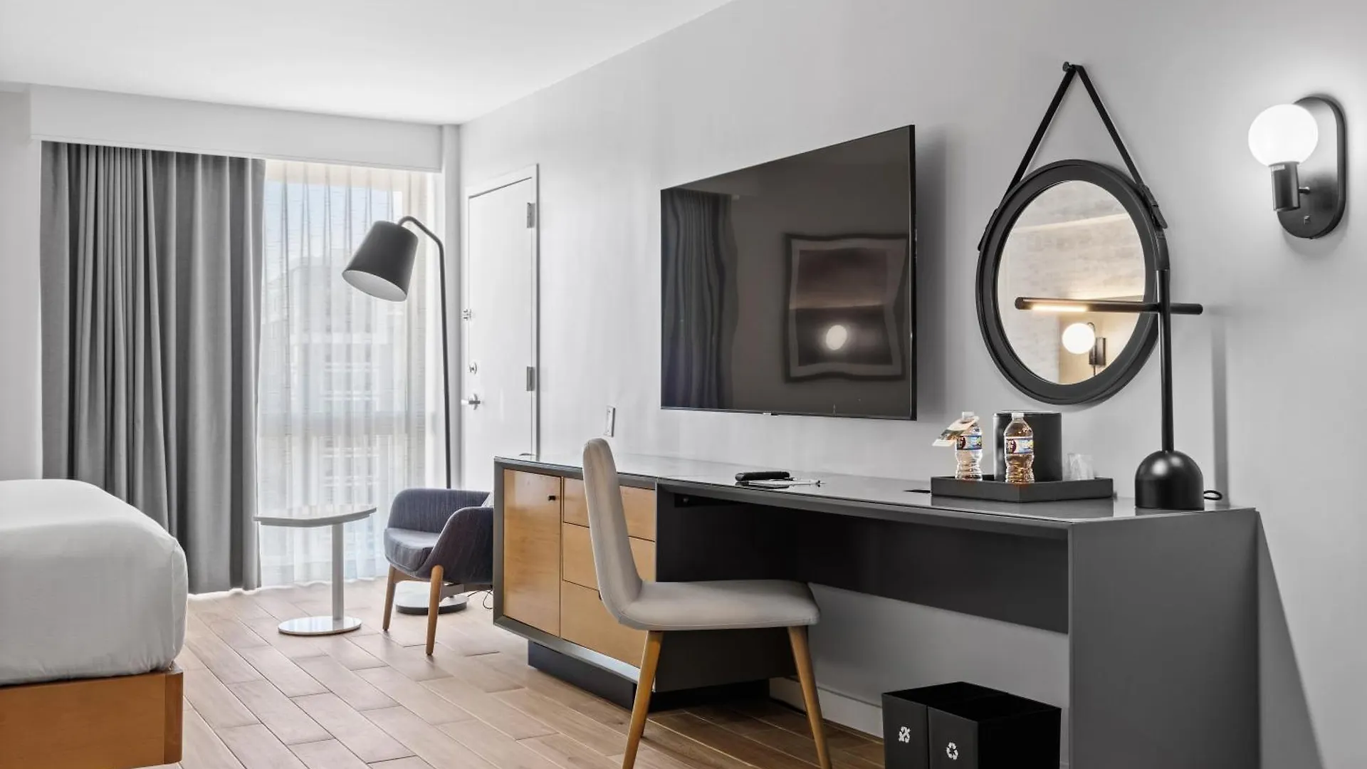 Hotel Doubletree By Hilton New York Jfk Airport