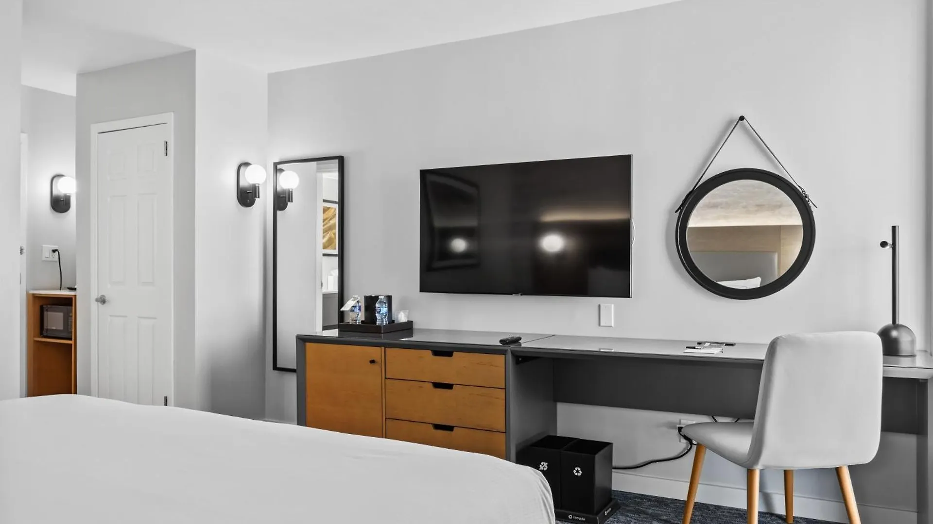 Hotel Doubletree By Hilton New York Jfk Airport 3*,