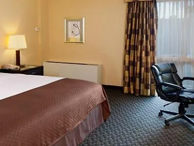 Hotel Doubletree By Hilton New York Jfk Airport
