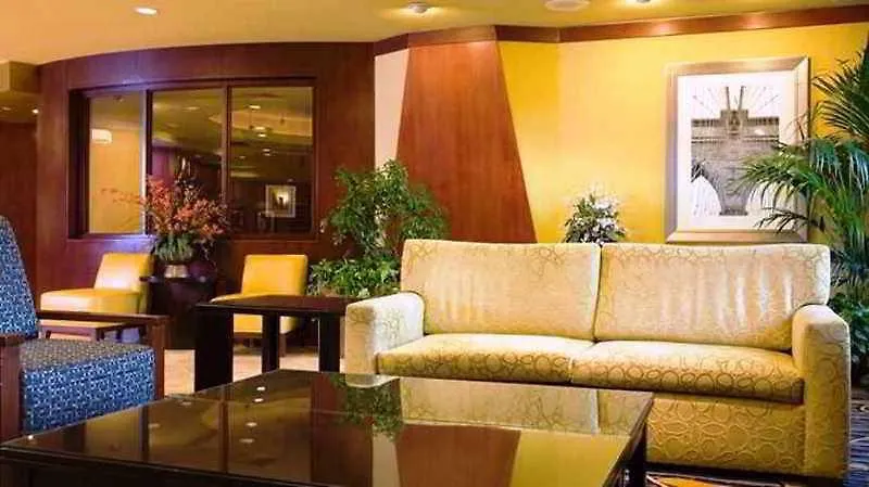 Hotel Doubletree By Hilton New York Jfk Airport