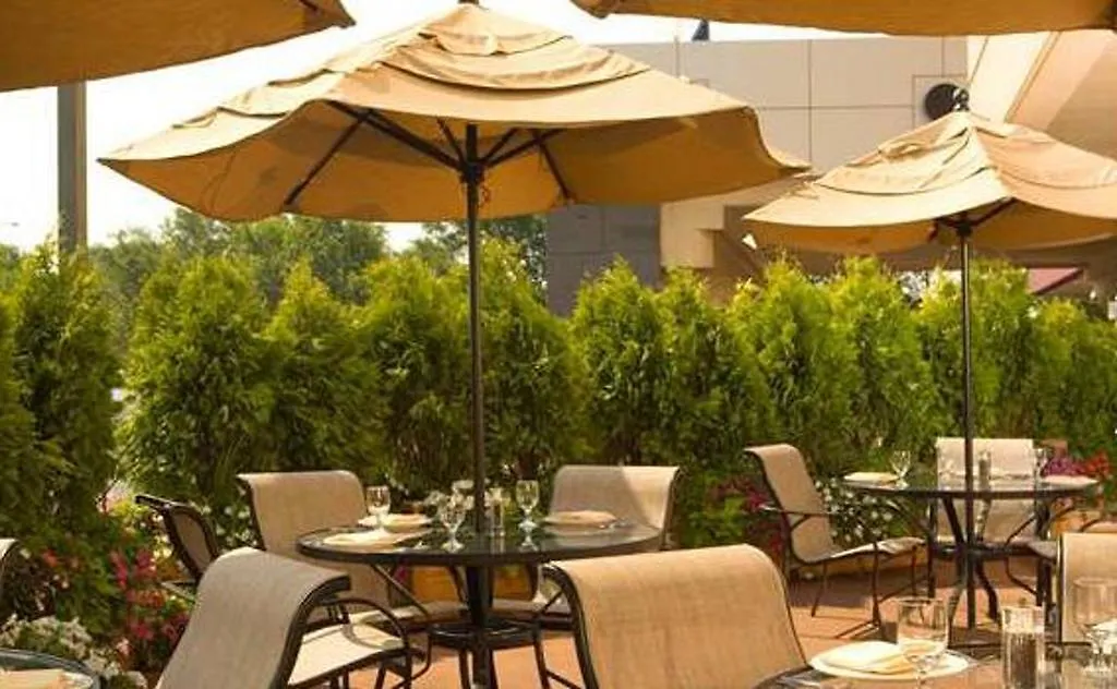 Doubletree By Hilton New York Jfk Airport Hotel 3*,