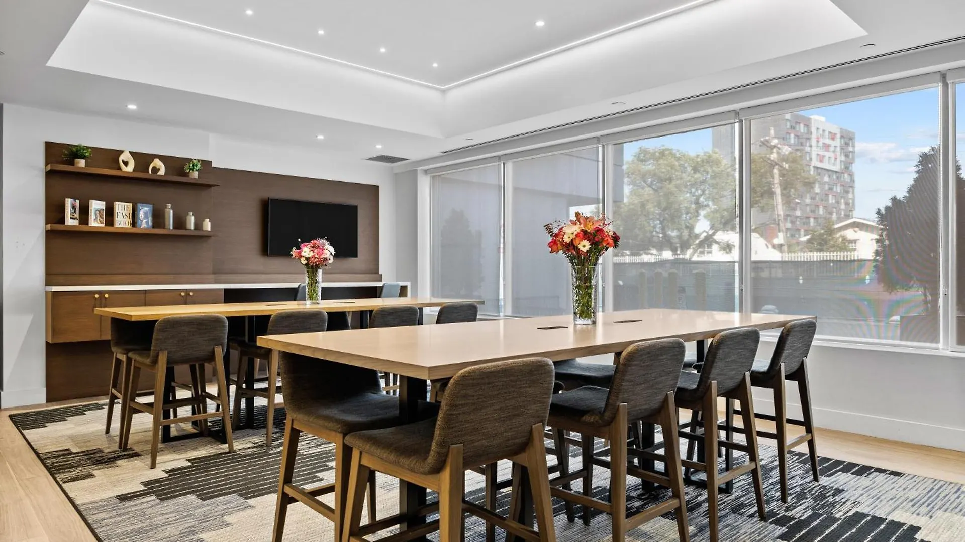 Hotel Doubletree By Hilton New York Jfk Airport