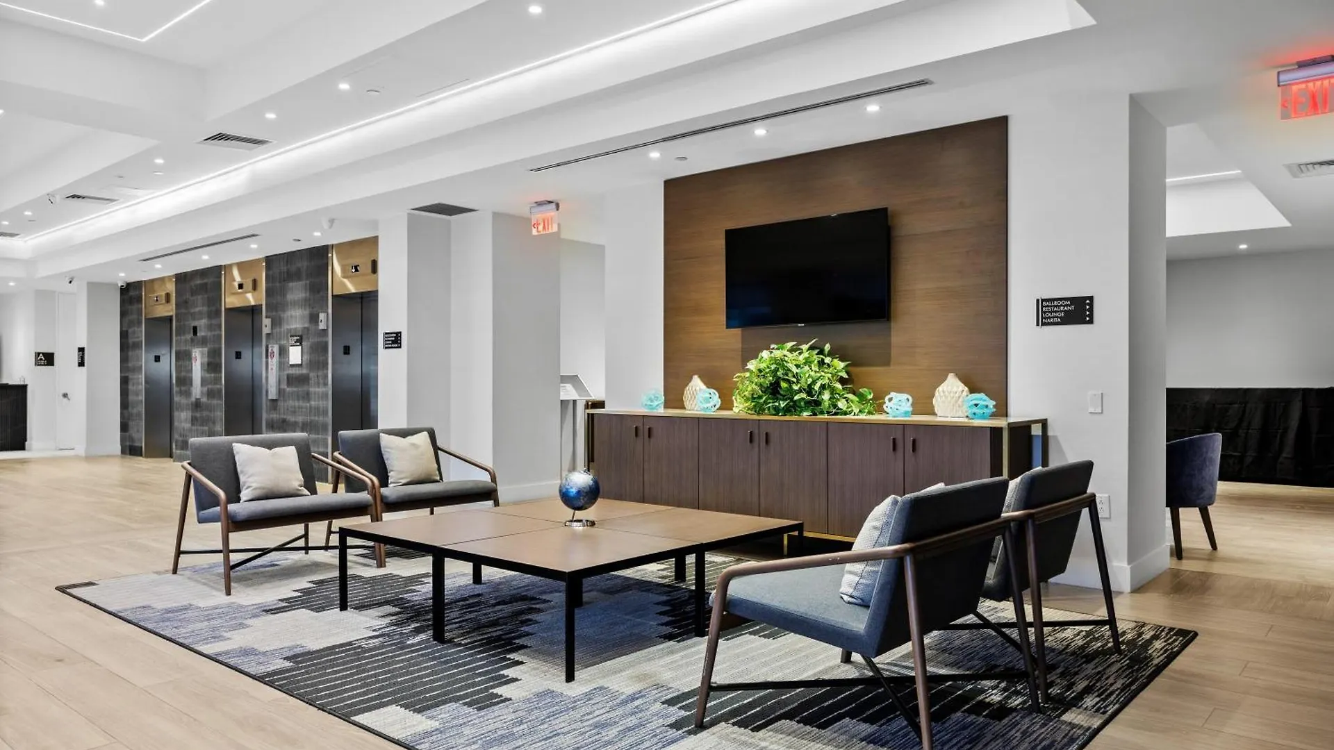 Hotel Doubletree By Hilton New York Jfk Airport
