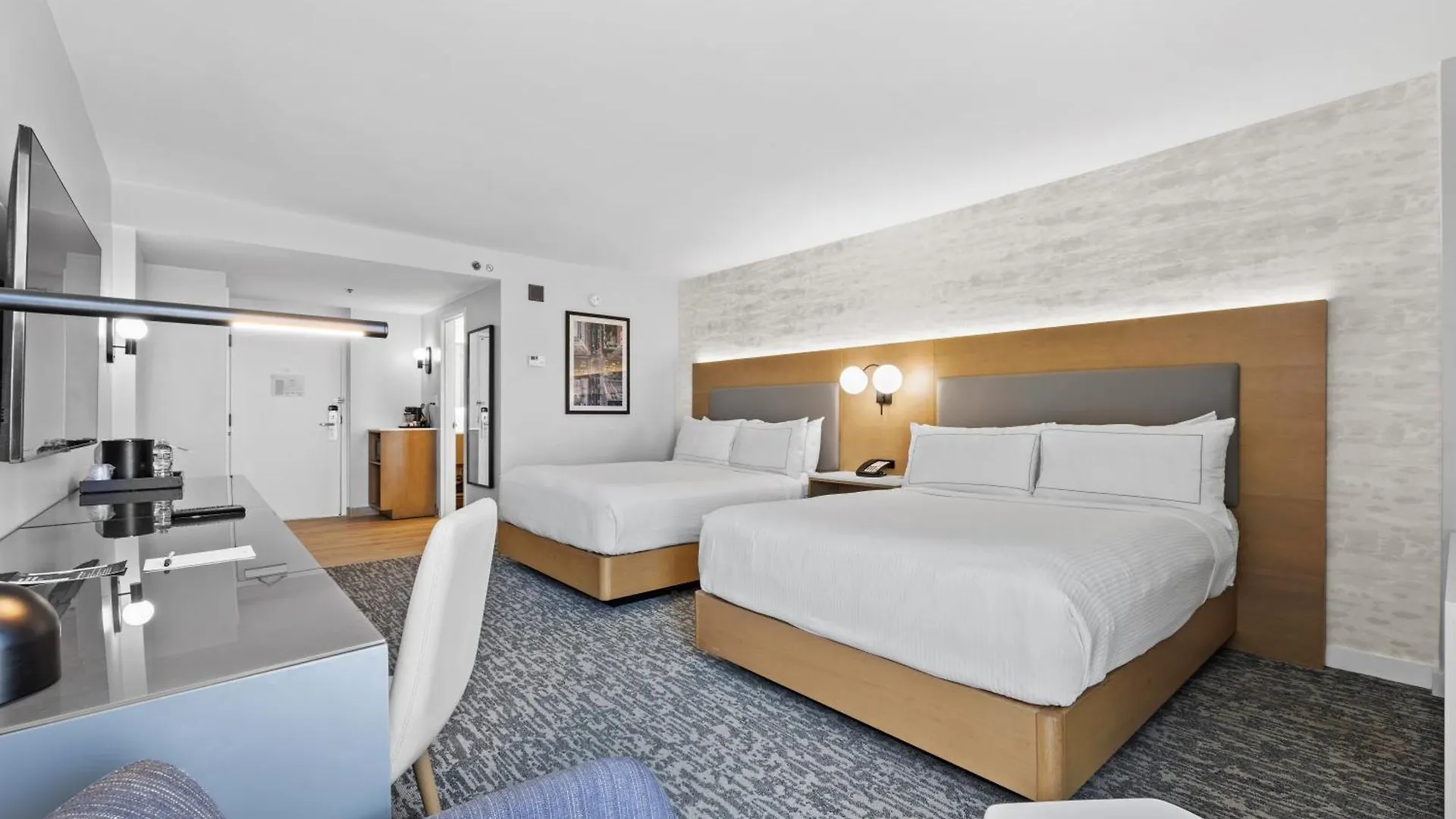 Hotel Doubletree By Hilton New York Jfk Airport