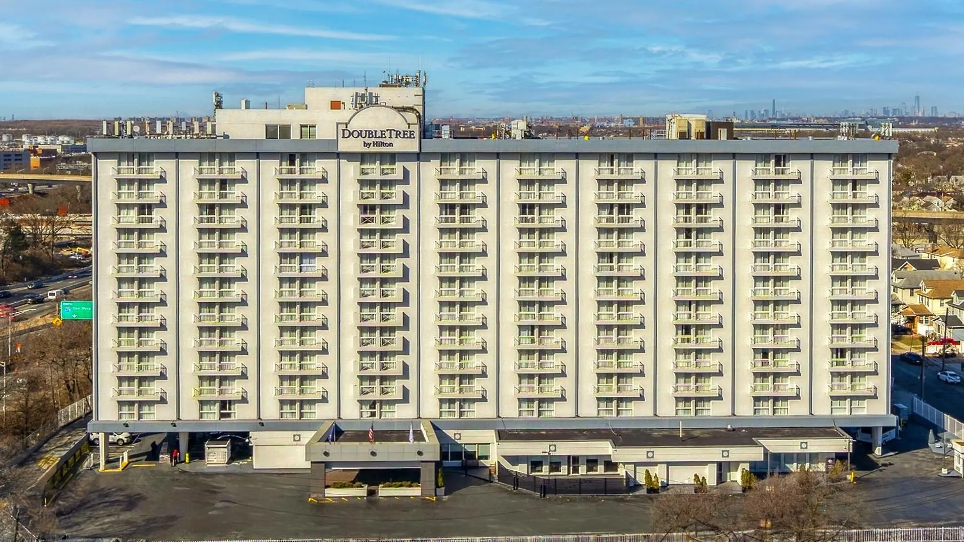 Hotel Doubletree By Hilton New York Jfk Airport
